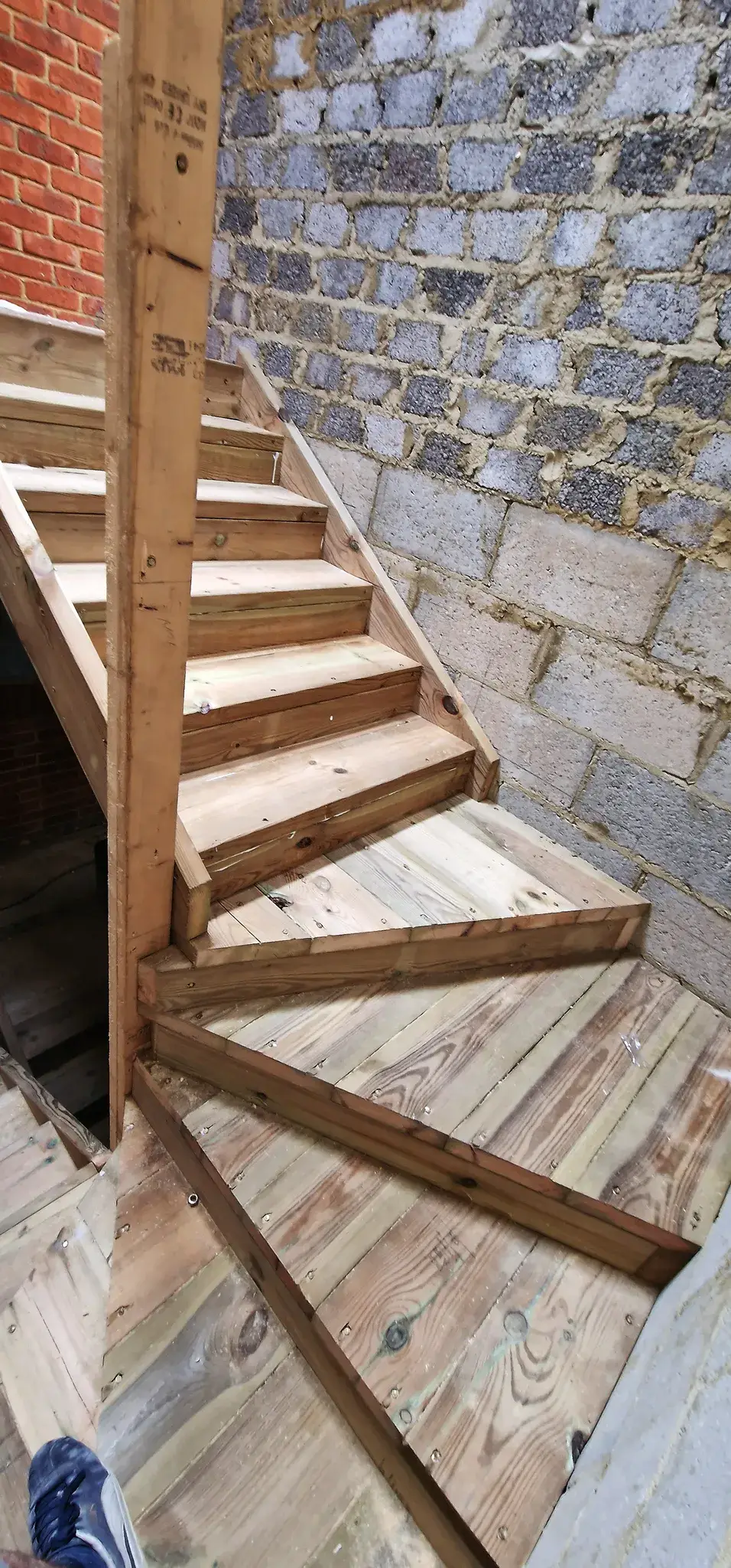 Solid wooden cellar stairs - Wandsworth